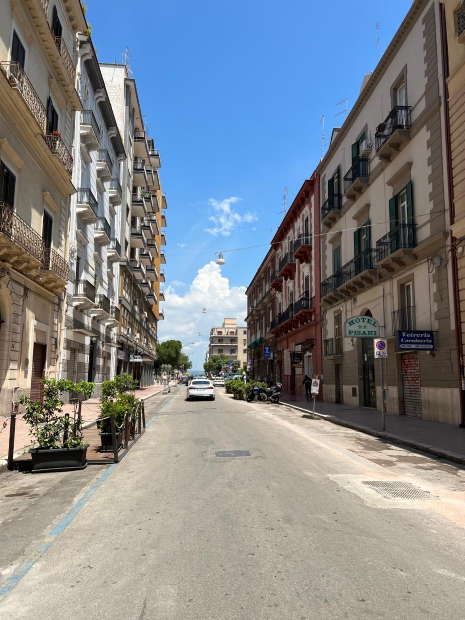 Cavour Luxury * Taranto